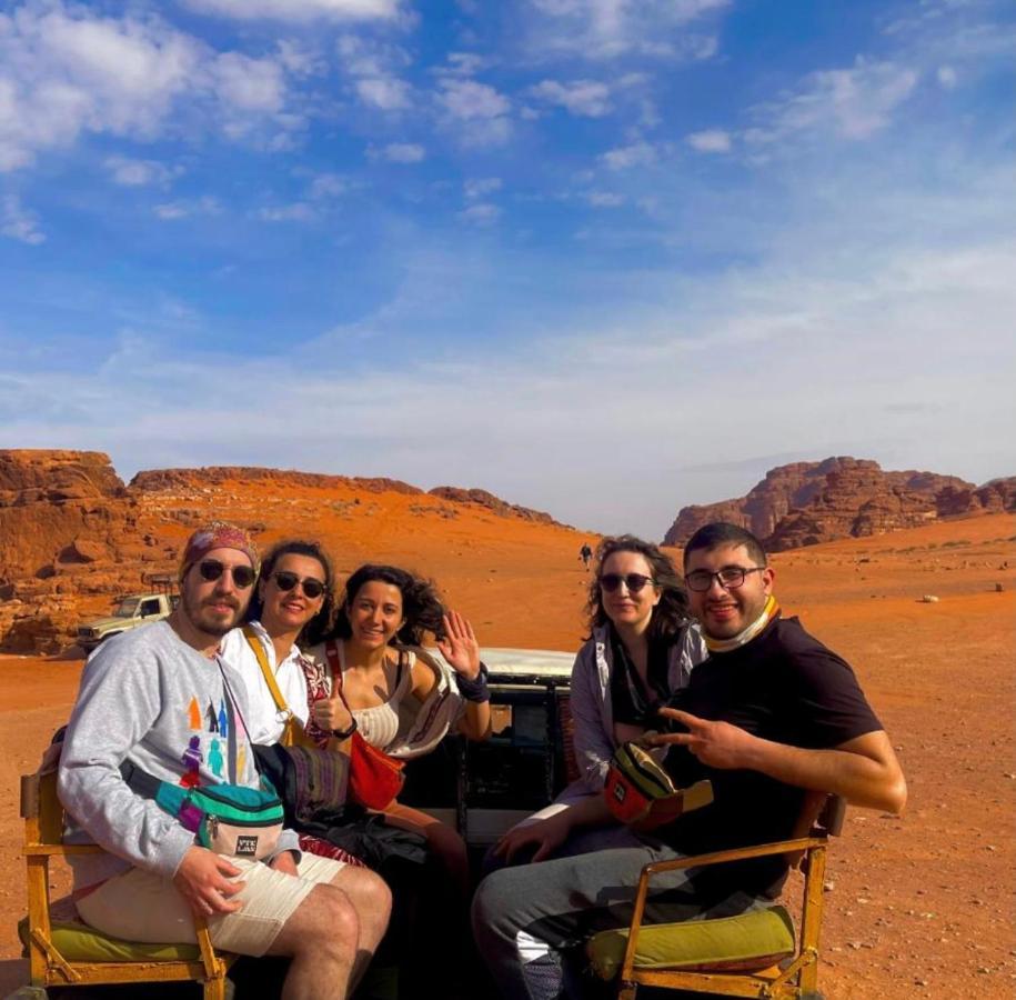 Hidden Wadi Rum Camp Екстер'єр фото