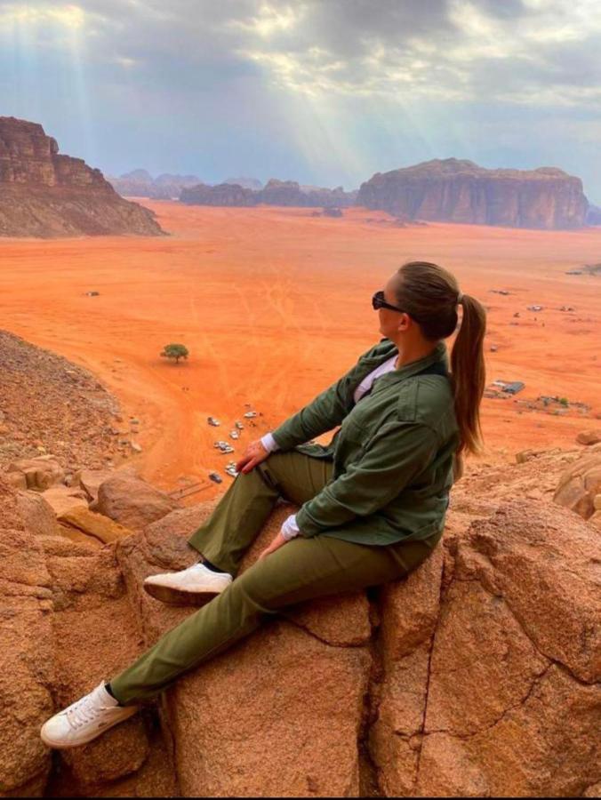 Hidden Wadi Rum Camp Екстер'єр фото
