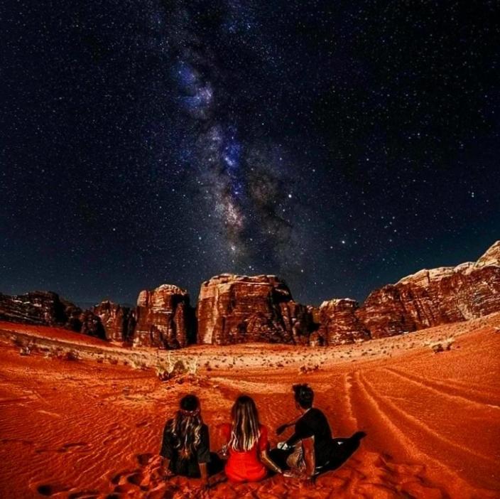 Hidden Wadi Rum Camp Екстер'єр фото