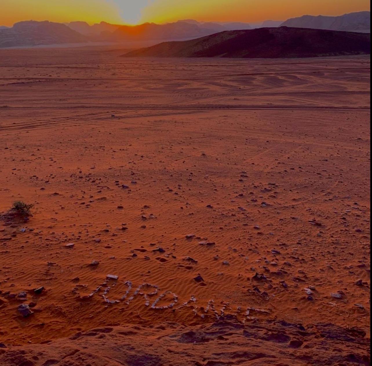 Hidden Wadi Rum Camp Екстер'єр фото